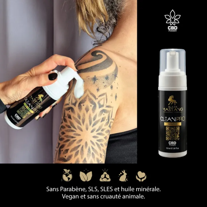 Clean Pro – Mousse nettoyante professionnelle pour tatouages vegan au CBD – 150 mL
